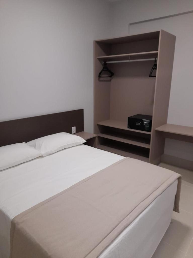 Eco Towers - Lagoa Quente - Acesso Ao Parque, Cafe, Jantar - Opcional Aparthotel Caldas Novas