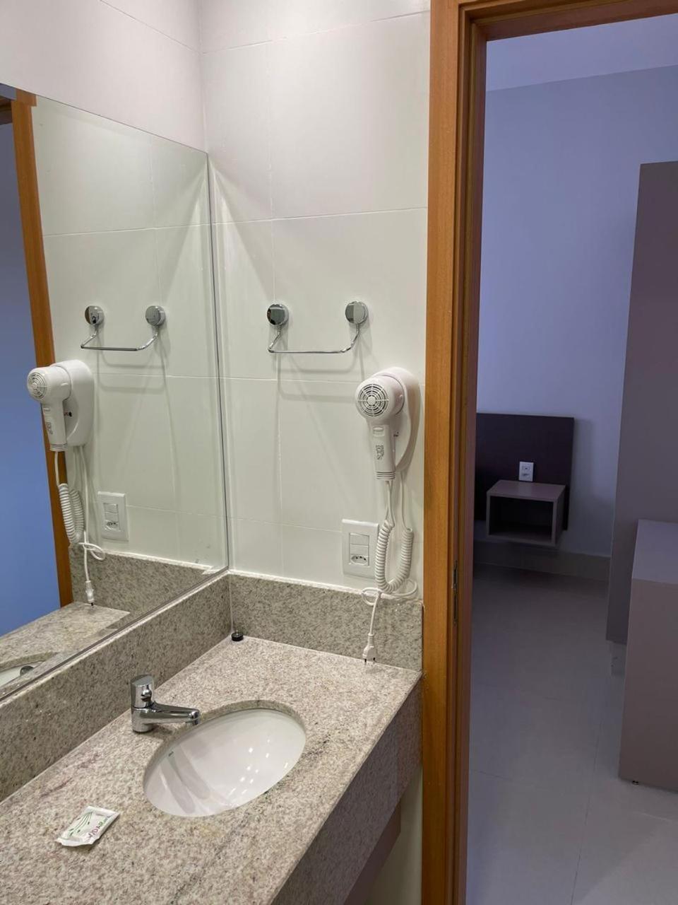 Eco Towers - Lagoa Quente - Acesso Ao Parque, Cafe, Jantar - Opcional Aparthotel Caldas Novas